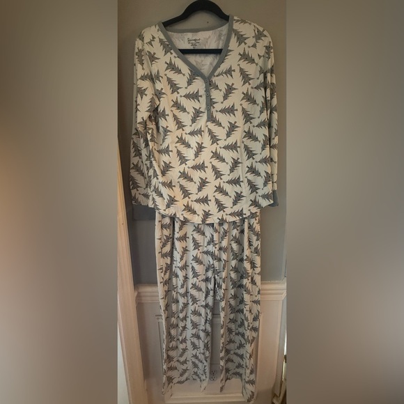 Pajamagram Christmas Tree Print Pajama Set – Women’s Medium - Picture 1 of 7